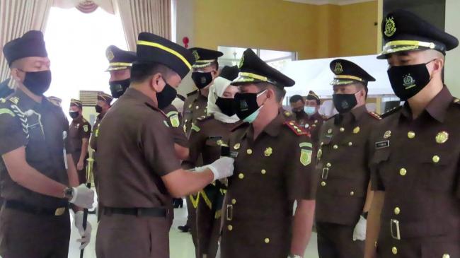 Sertijab 4 Kajari di Kepri, Kajati Minta Jajaran Tingkatkan Kualitas Penanganan Korupsi
