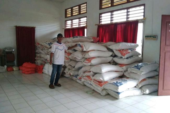 Sejak April, Warga Lima Kecamatan di Lingga Tak Terima Rastra