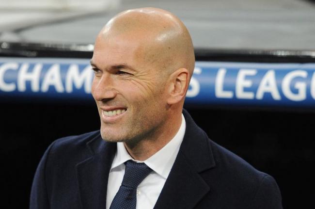 3 Alasan Zinedine Zidane Belum Akan Latih Manchester United