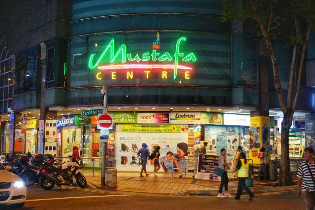 Tiga Lokasi di Singapura yang Sering Dikunjungi Pasien Corona