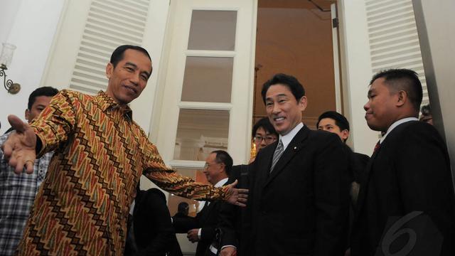 Bertemu Menlu Jepang, Jokowi Ajak Investasi Perikanan di Natuna