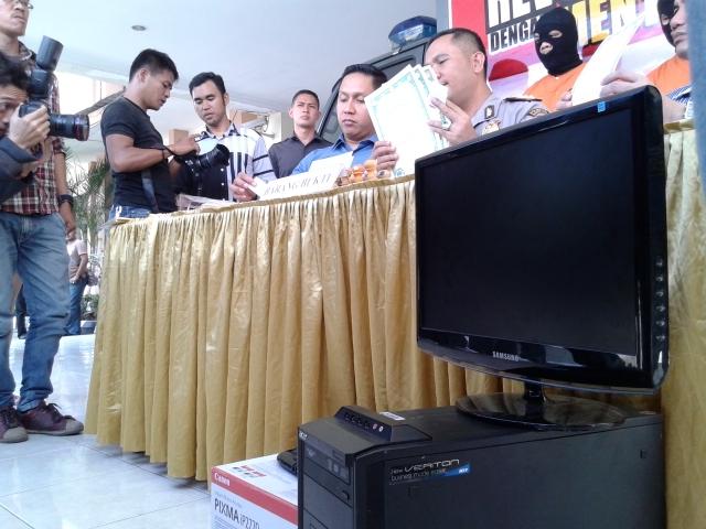 Pelaku Pemalsuan Ijazah di Batam Pakai Hologram Kementerian Pendidikan