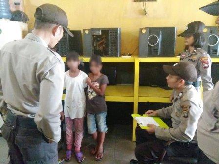 Empat Bocah Digaruk Polisi saat Mengemis di Karimun
