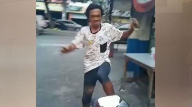 Tukang Parkir Sok Jago Keok Seperti Ayam Sayur Usai Diciduk Polisi