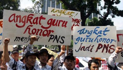 Dewan Sebutkan Keanehan SK Guru Honorer K2 Batam