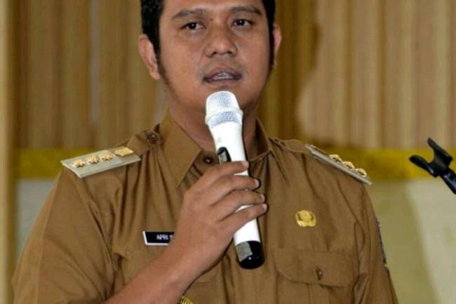 Lima Pejabat di Bintan Rangkap Jabatan