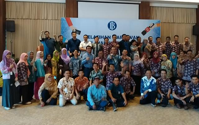 Era Internet Bisa Mengubah Siapapun dan Menjadi Siapapun