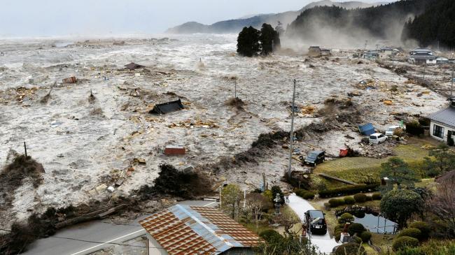 Langkah Cerdas Menyelamatkan Diri dari Gempa dan Tsunami