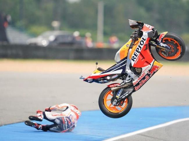 Detik-detik Hancurnya Motor Marquez di MotoGP Thailand