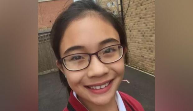  Dua Gadis Jenius Ini Miliki IQ di Atas Einstein