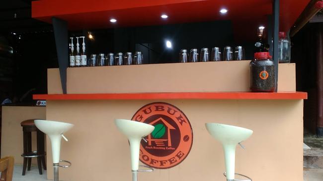 Yuk, Nikmati 12 Kopi Pilihan Nusantara di Cafe "Gubuk Coffee"