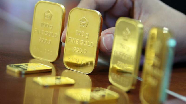 Harga Emas Antam Turun Tipis Jadi Rp 658 Ribu per Gram