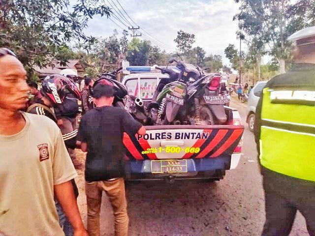 Pria Mabuk Picu Kecelakaan di Kijang, 2 Tewas 5 Luka Parah