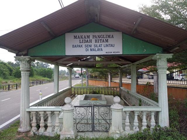 Menelusuri Jejak Panglima Lidah Hitam, Guru Silat Lintau Asal Pariaman di Johor