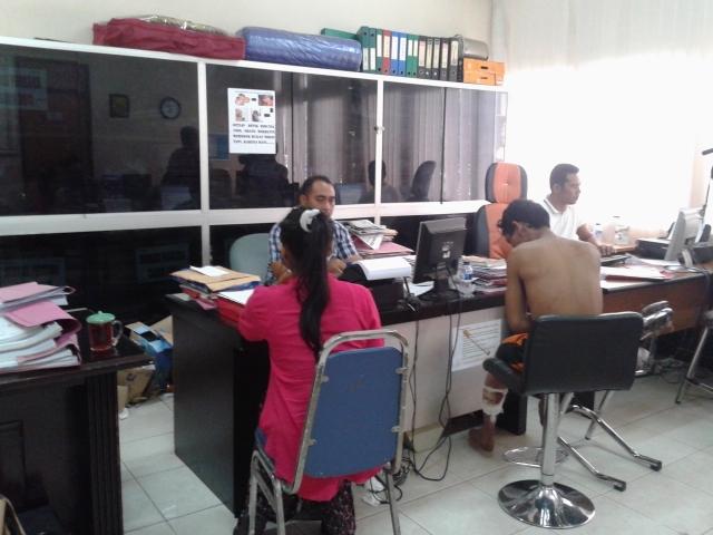 Polisi Batam Tembak Pelaku Pembunuhan Pejabat Pertamina Batam