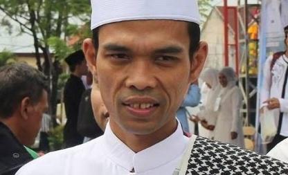 UAS Soal Tukang Bully di Medsos: Semuanya Pengecut