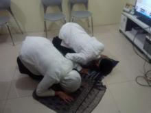 Unggul Quick Count Metro TV, Sani Langsung Sujud Syukur!