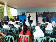 Siswa SMP Tunas Bangsa Diajak Mengenal Kehidupan Suku Laut