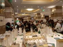Jemaah Kepri Disajikan Kue Bolu Bermotif Masjid Nabawi di Saudi