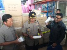 Gerebek Gudang di Batam, Polisi Dapat  6.130 Kotak Masker Tanpa Izin Edar