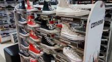 Sport Station Gramedia di BCS Mall Batam Diskon Hingga 70 Persen