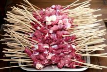 7 Cara Bikin Sate Kambing Empuk dan Mantap saat Idul Adha