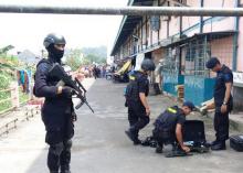 Benda Mirip Bom di Tiban Centre Tidak Meledak