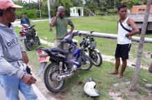 Konvoi Ngebut-ngebutan Truk Proyek Tabrak Pengendara