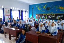 Pelajar di Lingga Dilarang Keluar Saat Malam Sekolah