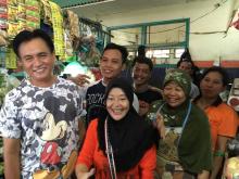 Tiru Jokowi Blusukan ke Pasar Tradisional, Yusril Ihza Mahendra  Di-Bully Netizen
