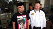 Ahmad Dhani Santai Hadapi Sidang Pertama Ujaran Kebencian
