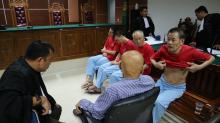Ricuh Antar Terdakwa Sidang Kasus 1,6 Ton Sabu  