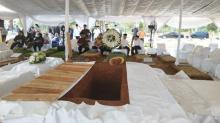 Para Tokoh Berdatangan ke Tanah Kusir Jelang Pemakaman Ibunda SBY