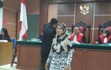 Ibu Umi Kalsum Beberkan Isi Telepon Darwis