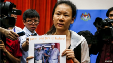 Keluarga Korban Tak Terima Malaysia Klaim MH370 Kecelakaan
