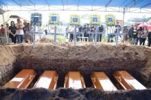 Cerita Penggali Kuburan untuk Keluarga Joshua  