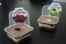 Keunikan Kue Lapis Berendam, Desert Box Spesial Khas Kota Batam