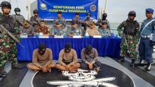 Guskamla Koarmada I Ringkus Perompak di Perairan Nipah