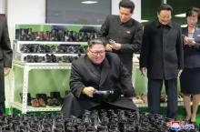 Takut Kelaparan, Kim Jong-un Buat Jaket Tinggi Protein yang Bisa Dimakan!