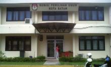 Rekapitulasi Molor, KPU Batam Dikejar Pleno Tingkat Provinsi