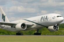 Maskapai Pakistan Larang Pilot dan Pramugari Puasa Saat Terbang