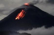 Gunung Semeru Meletus, Luncurkan Awan Panas Capai 3 Ribu Meter