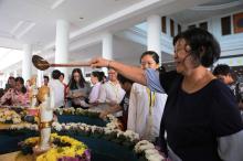 Mengintip Perayaan Waisak di Vihara Duta Meitreya Batam