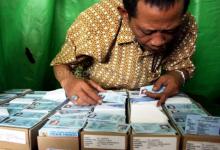 Berkas Menumpuk, e-KTP Bintan Terkendala Tandatangan Kadisduk