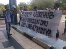 Mahasiswa Demo Dishub: Desak Zulhendri Mundur dan Tertibkan Pungli KIR! 