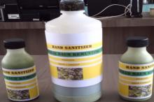 Siswa SMKN 1 Singkep Bikin Hand Sanitizer Ekstrak Daun Kemunting