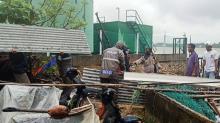 Angin Puting Beliung Cabut Atap Rumah Warga Buru Karimun