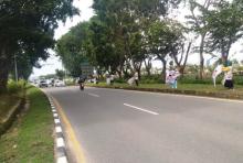 Pendukung Insani Berjejer di Pinggir Jalan Batam Centre Hingga Batuaji
