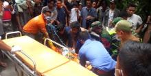 Kaki Dirantai, Mayat Pria Bertato `Doa Ibu` Ditemukan Mengambang di Sungai