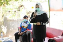 Ajak Ibu-ibu Tembesi Bengkel Bikin Batik, Marlin Siap Melatih, Pembelinya pun Ada